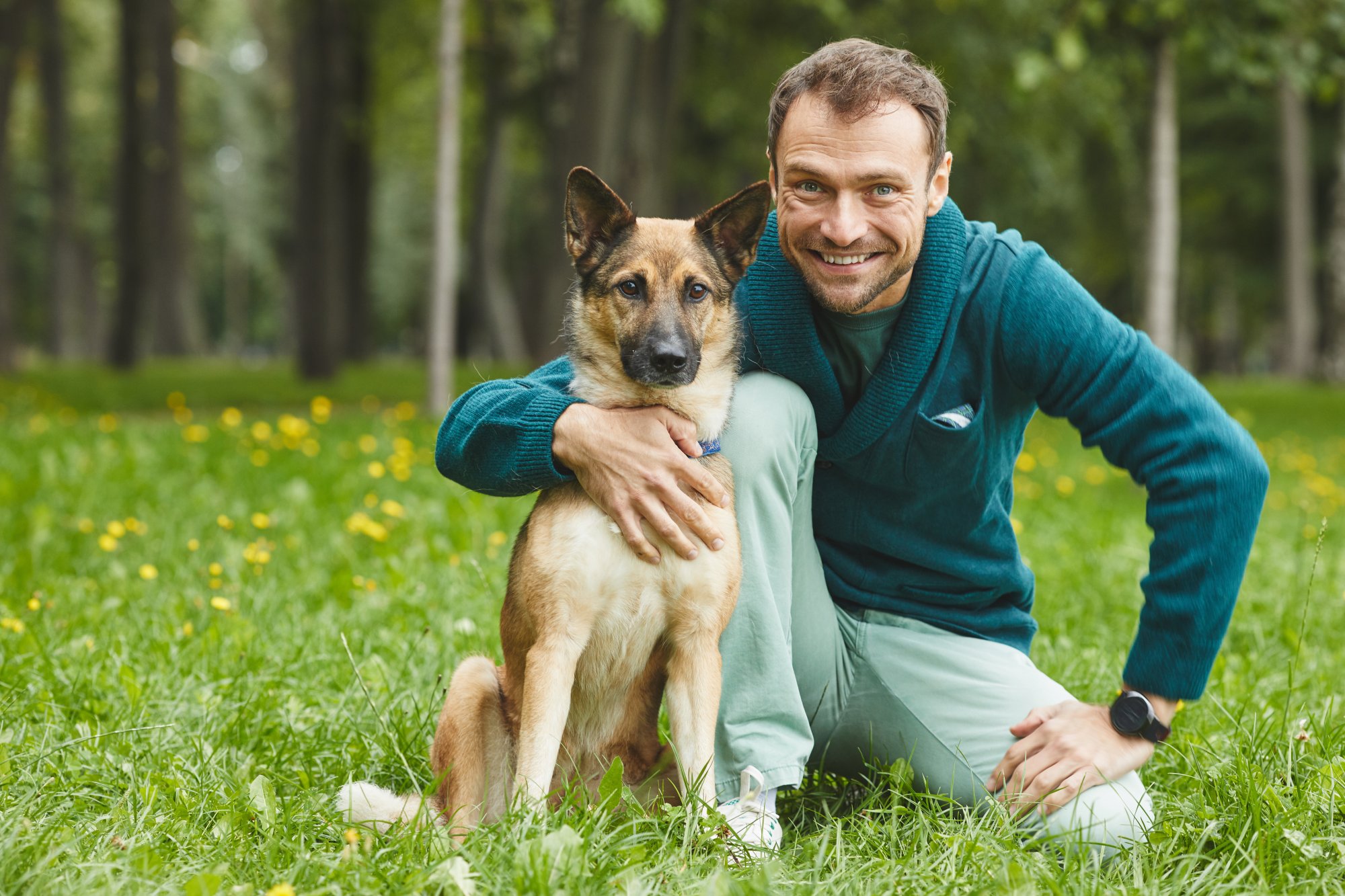Volunteer with dog